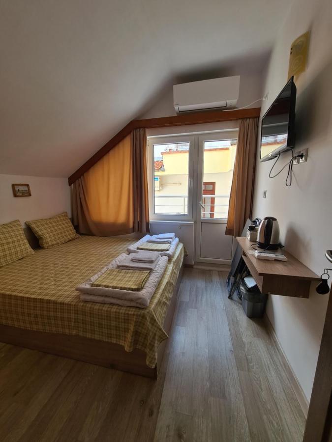 Guest Rooms Kostovi Neszebar Kültér fotó