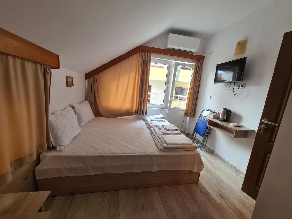 Guest Rooms Kostovi Neszebar Kültér fotó