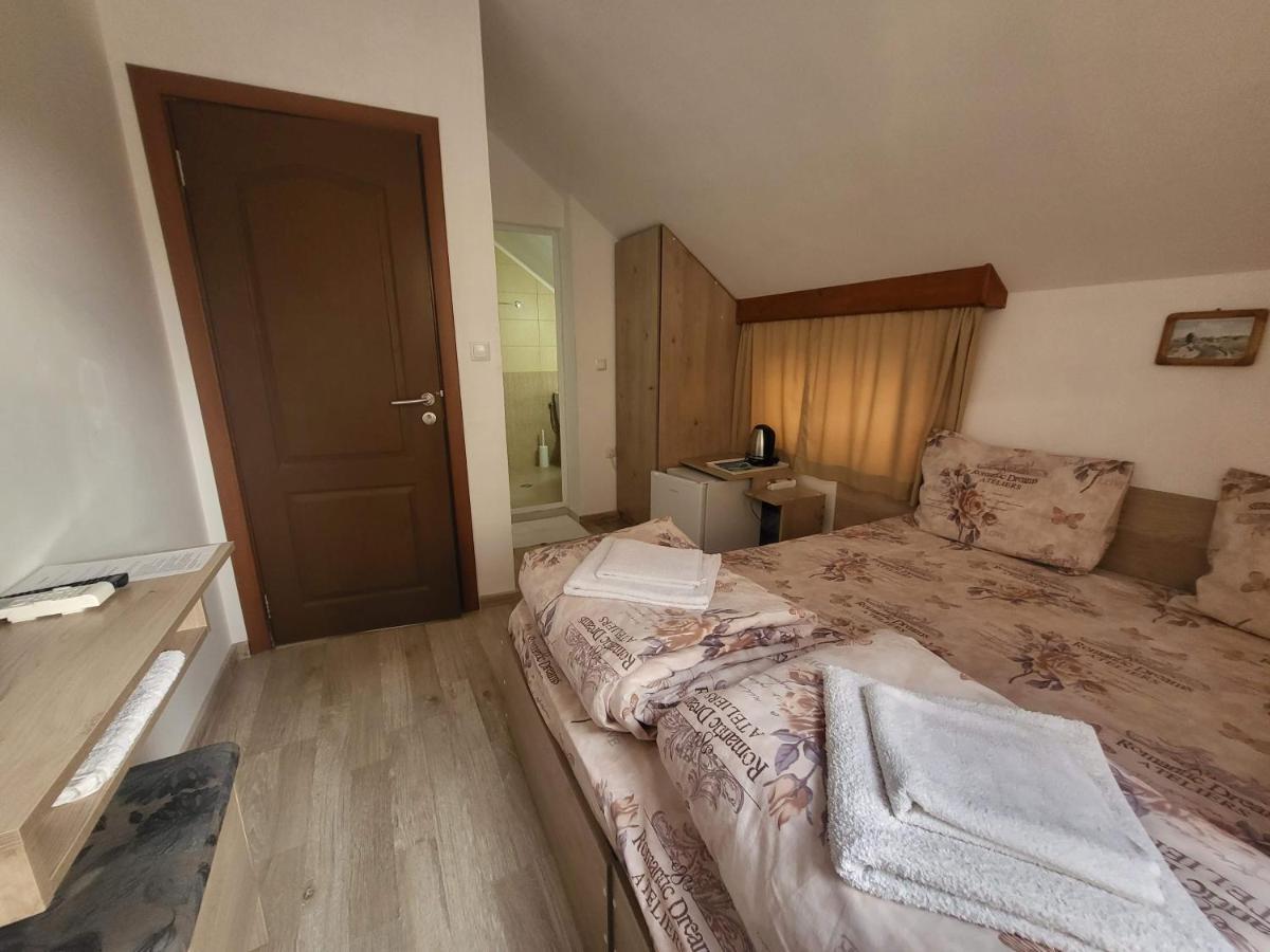 Guest Rooms Kostovi Neszebar Kültér fotó